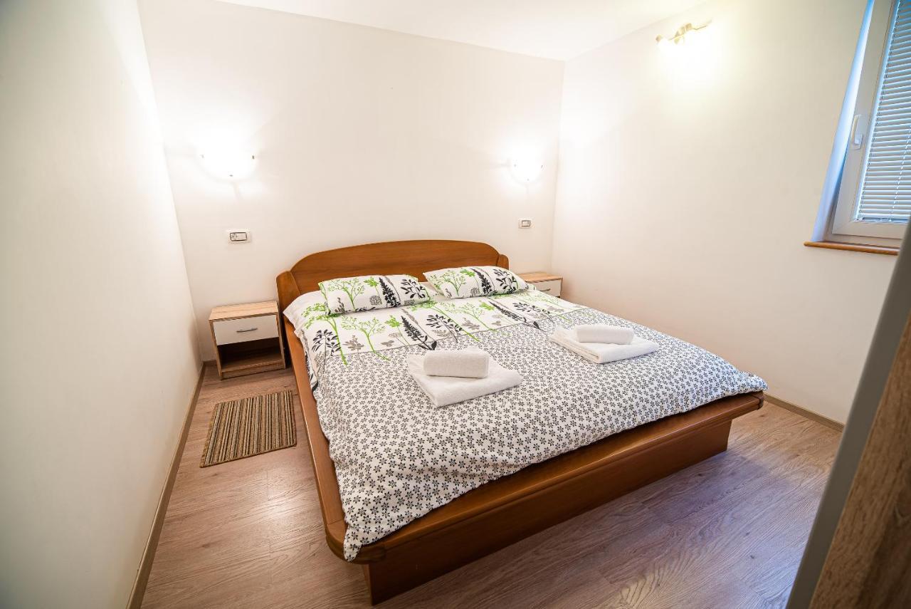 Apartments Ole Tolmin Extérieur photo