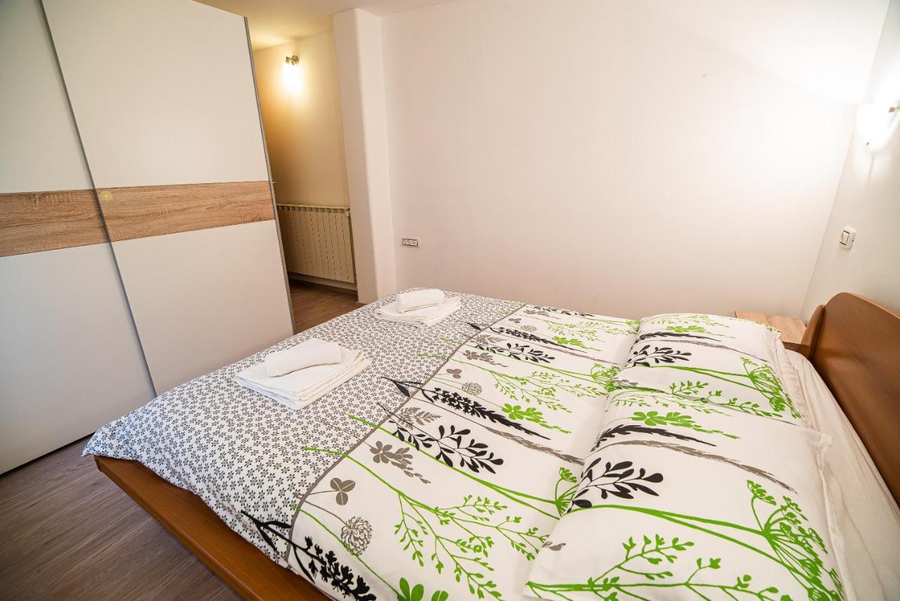 Apartments Ole Tolmin Extérieur photo